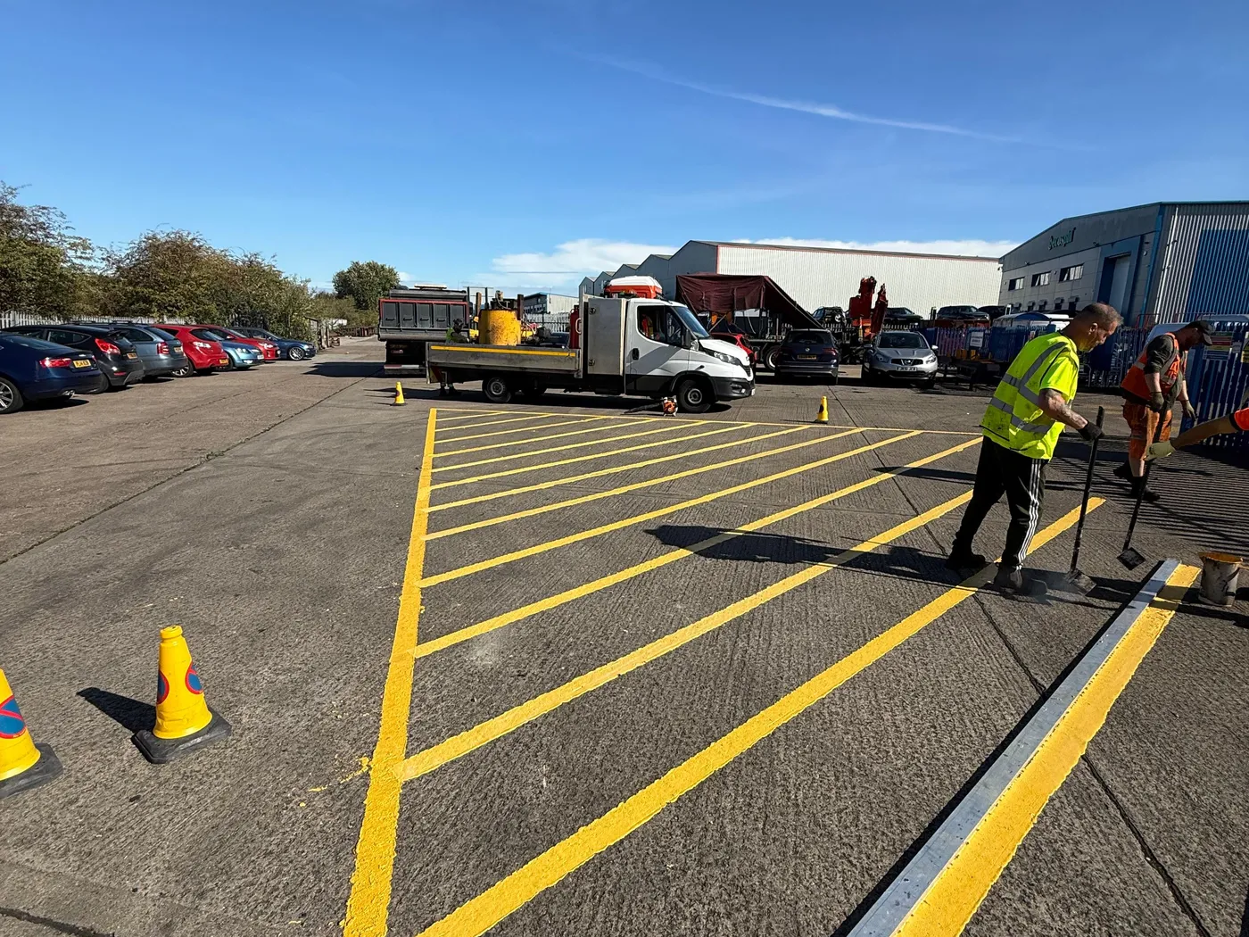 Laying thermoplastic yard markings